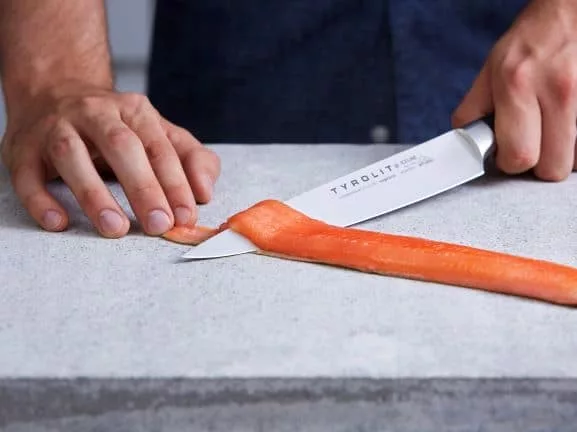 Tyrolit Iceline Schinkenmesser Anwendung TYROLIT Life Iceline Schinkenmesser Anwendung