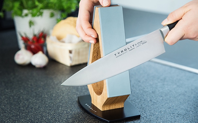 Tyrolit Messerschärfer MK2 Holz TYROLIT Life Messerschärfer MK2 Holz Anwendung