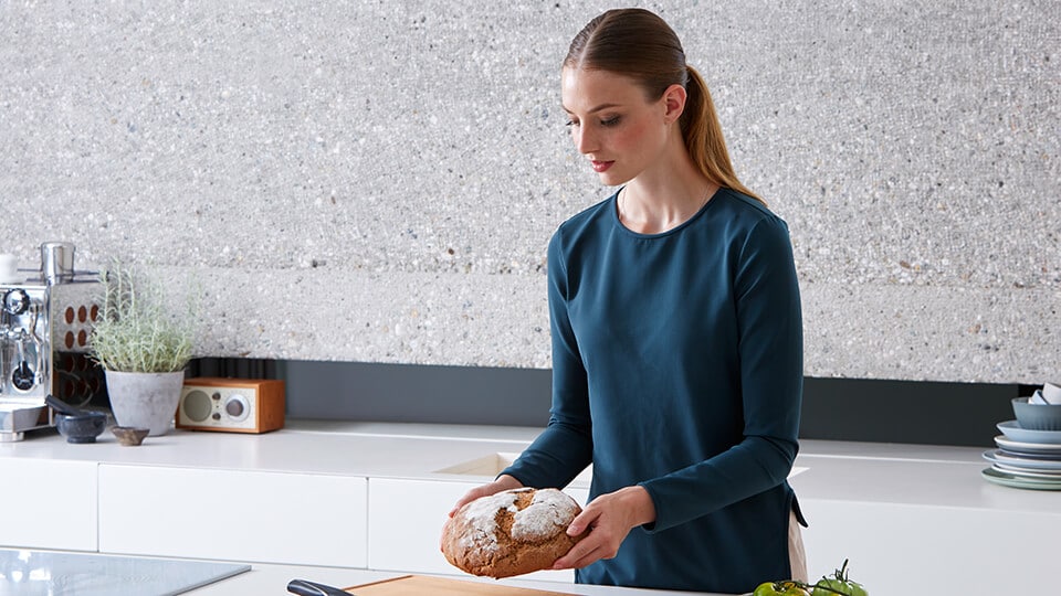 Tyrolit Iceline Brotmesser TYROLIT Life Iceline Brotmesser Anwendung