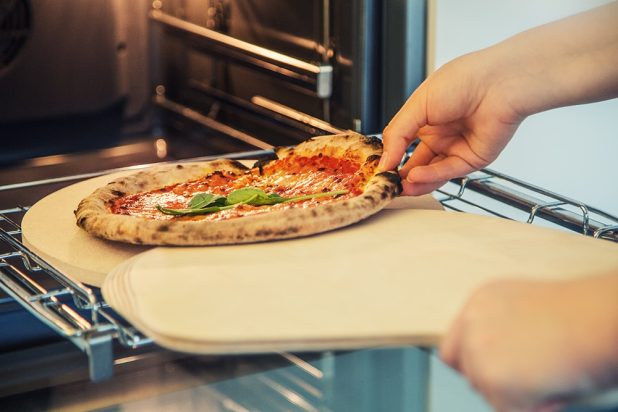 Tyrolit Pizzastein Anwendung