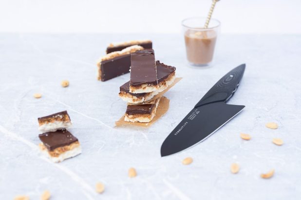 Gesunde Snickers© Lisa Shelton-1 Gesunde Snickers© Lisa Shelton-1