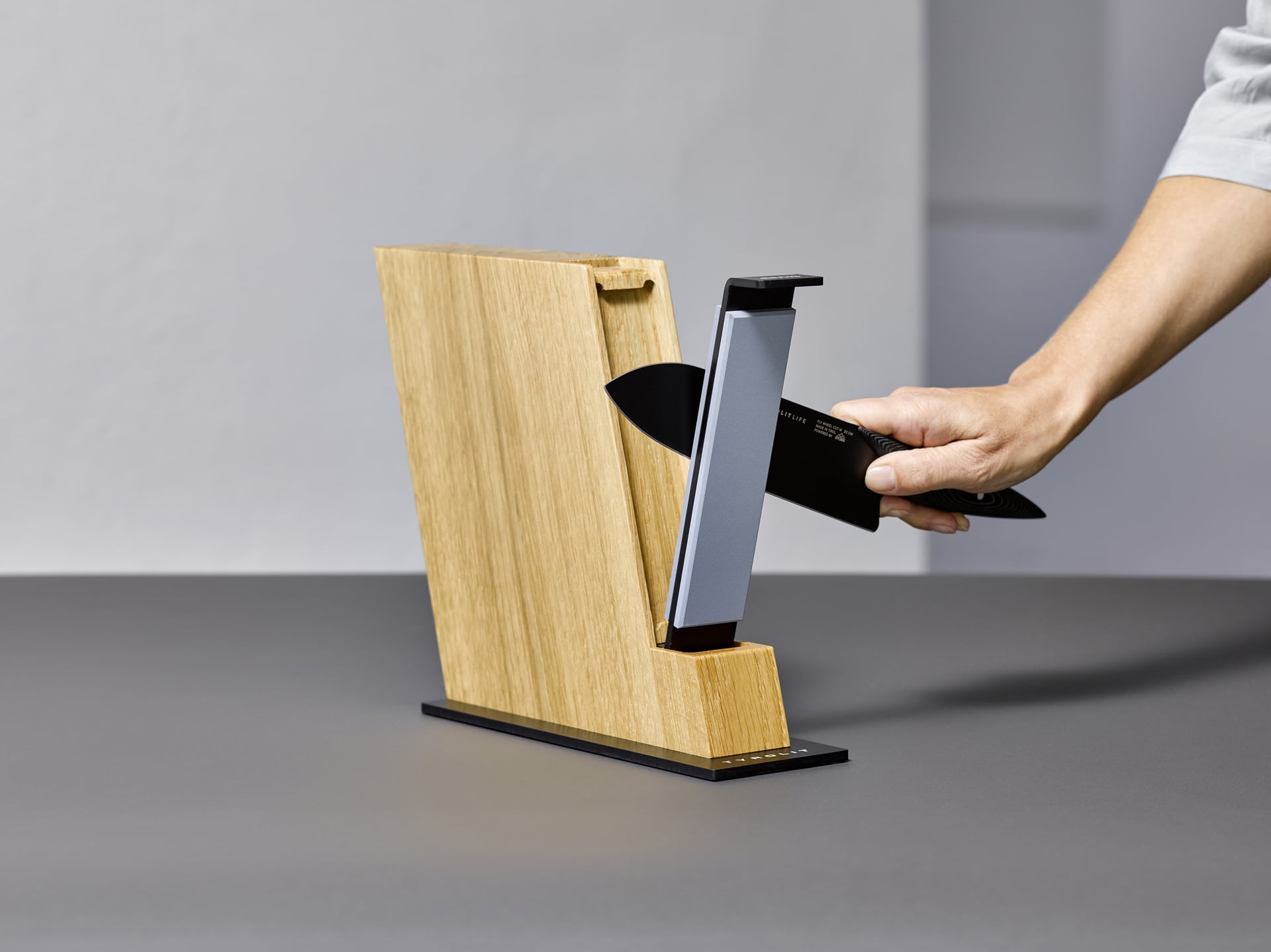 Messerblock mit Schärfer